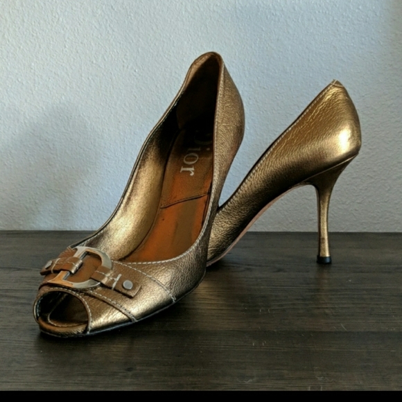 christian dior gold shoes